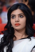 Samantha Photos at SVSC 3 Platinum Disc
